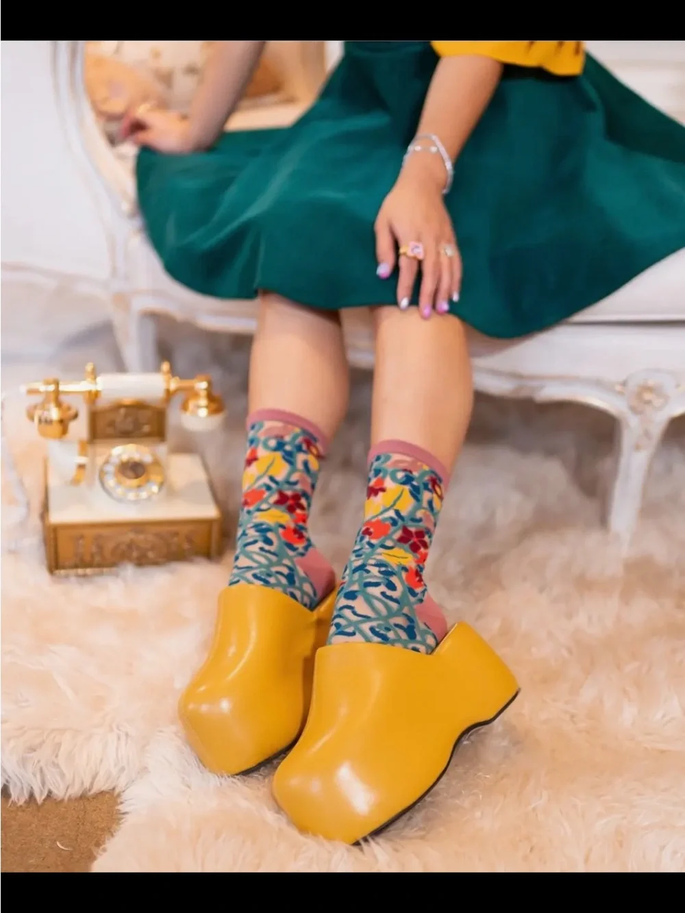 Tapestry Vines Sheer Crew Sick by Sock Candy. Price firm.